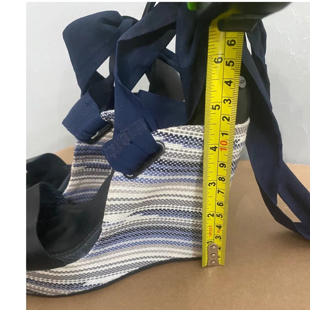 UGG Black Leather Ankle Tie Wedge Sandals Blue Striped Platform Heels Womens 7